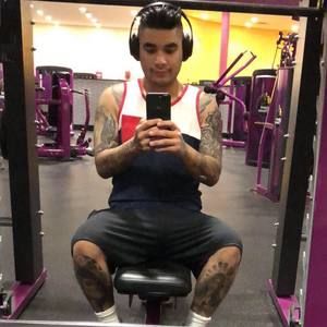 Meet your Posher, Daniel